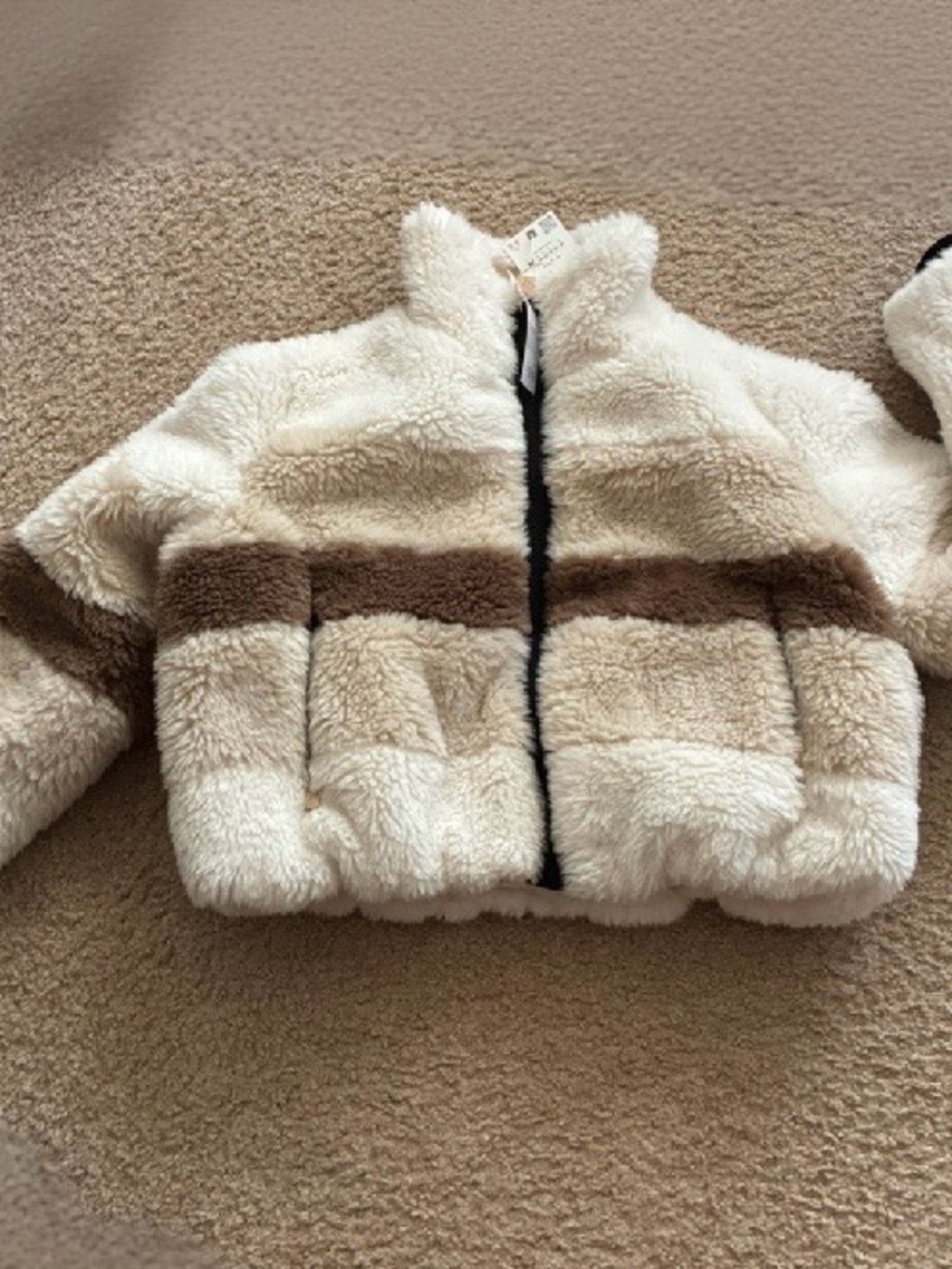 NWT🔥ZARA Faux Shearling Crop Jacket
